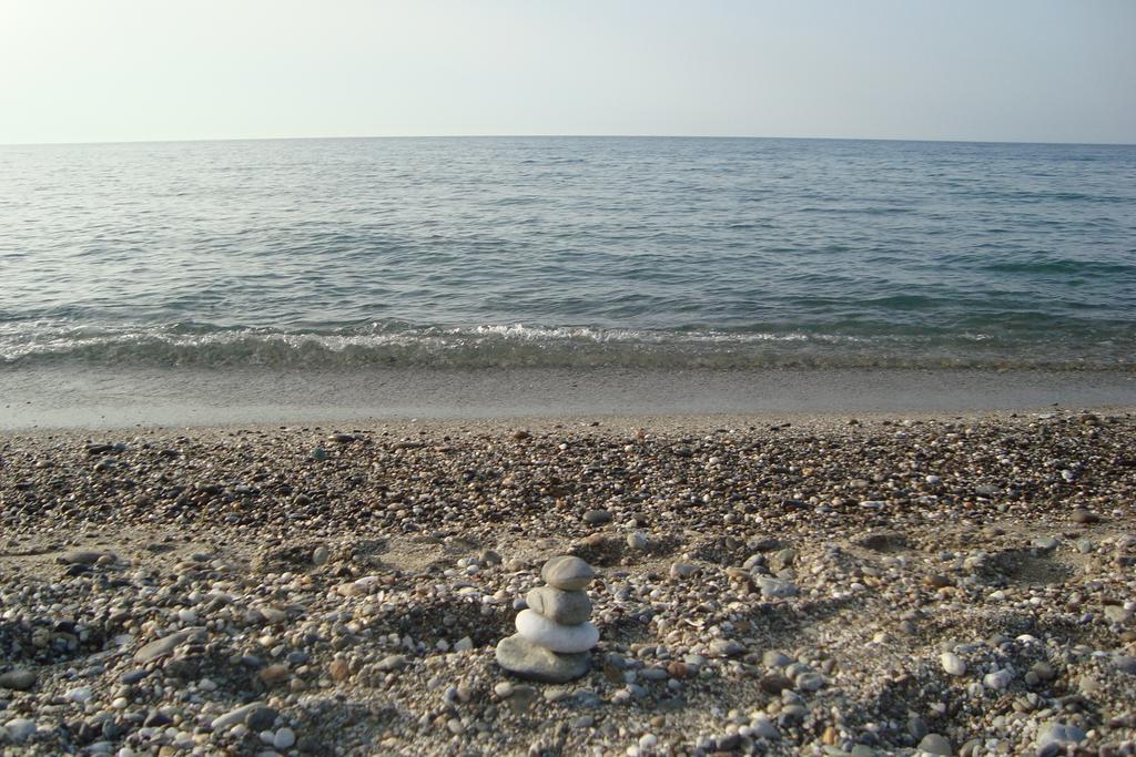 Athina Hotel Rethymno  Bagian luar foto